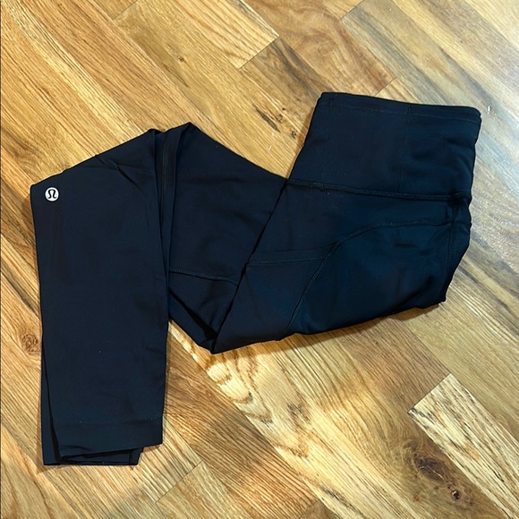 Lululemon Fast and Free Black Leggings Size 4 - Picture 1 of 4